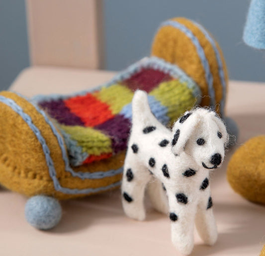 Filzdeko Bett mit Decke