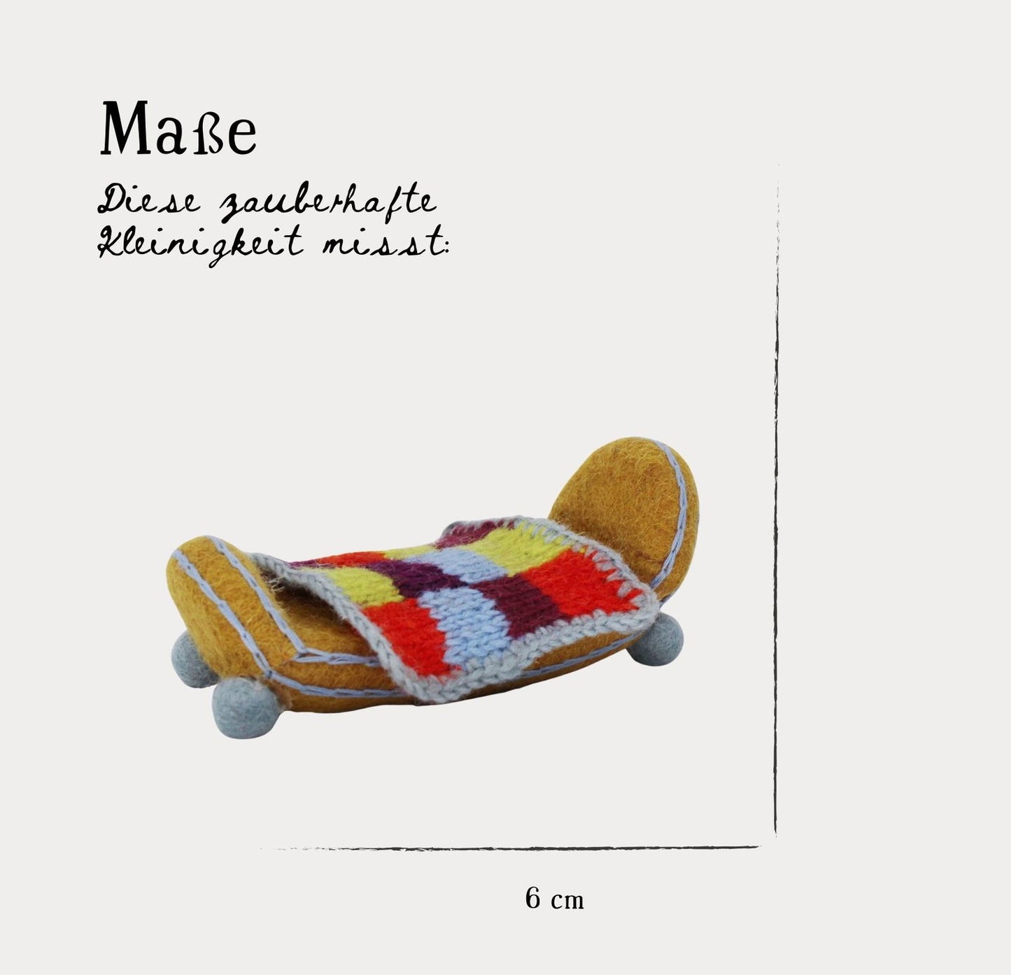 Ockerfarbenes Bett mit Decke