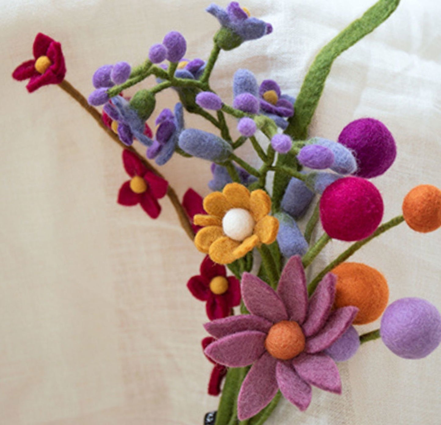 Blumenstrauß: Lalita - Helllila / Cerise