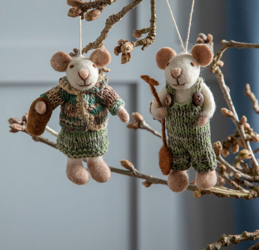 Filzfiguren Weiße Maus mit Eimer