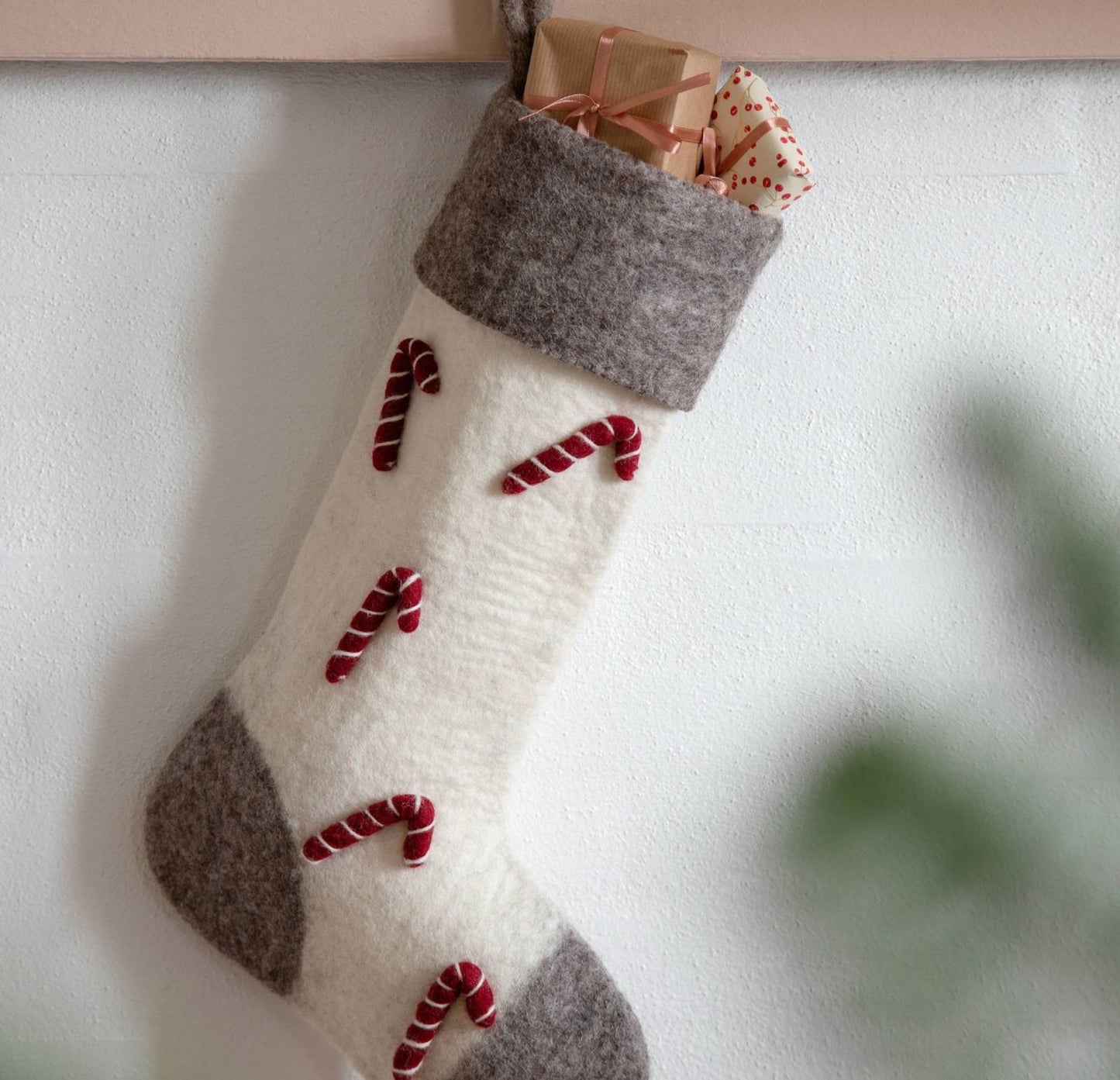 Deko Strumpf mit Zuckerstangen