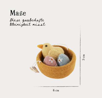 Osteranhänger Nest mit Eiern & Kükenvogel