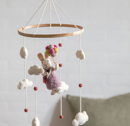 Filz Baby Mobile Hase mit Ballons