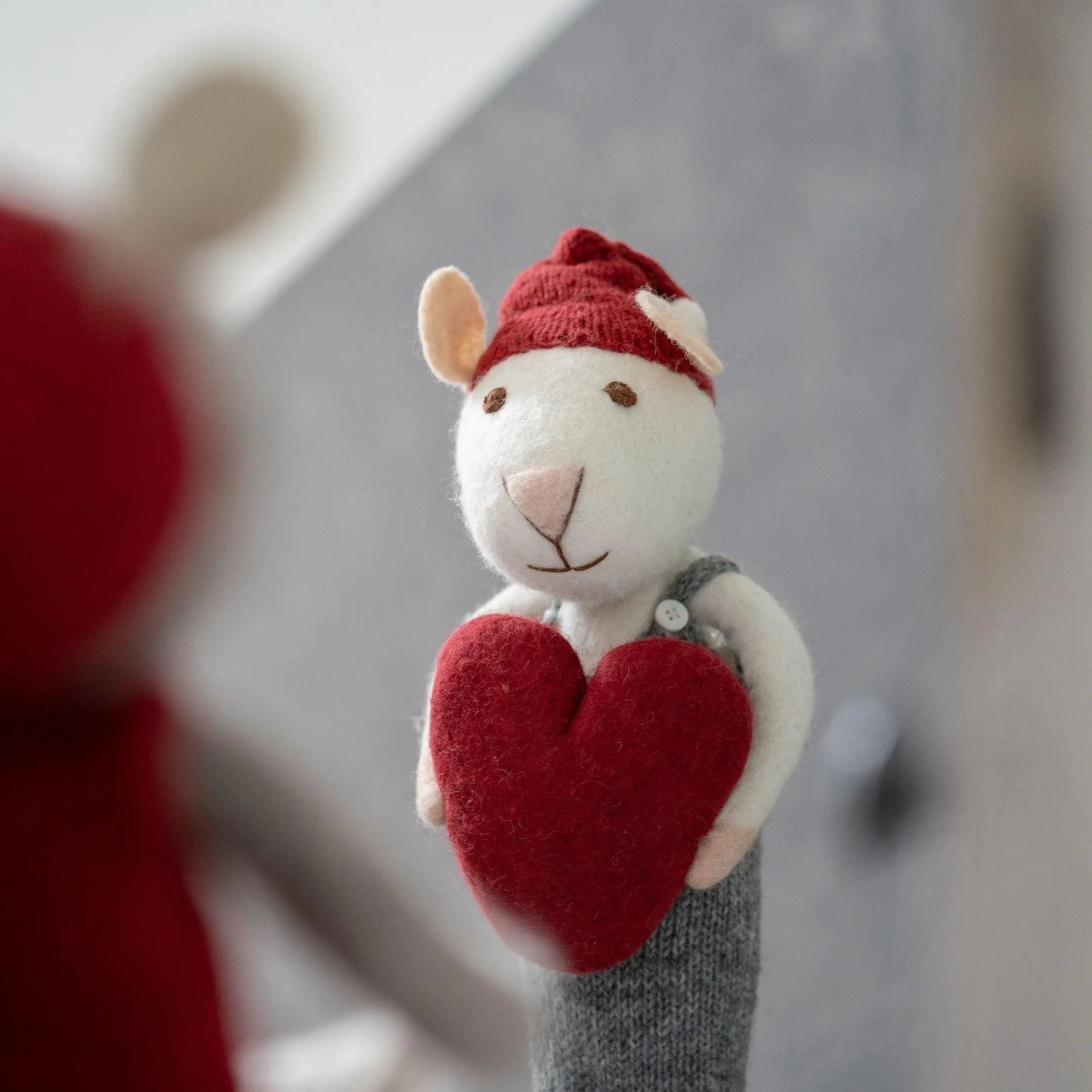 Filzlig XL Weihnachtsfigur Maus mit Herz  Gry & Sif Inspirationsbild