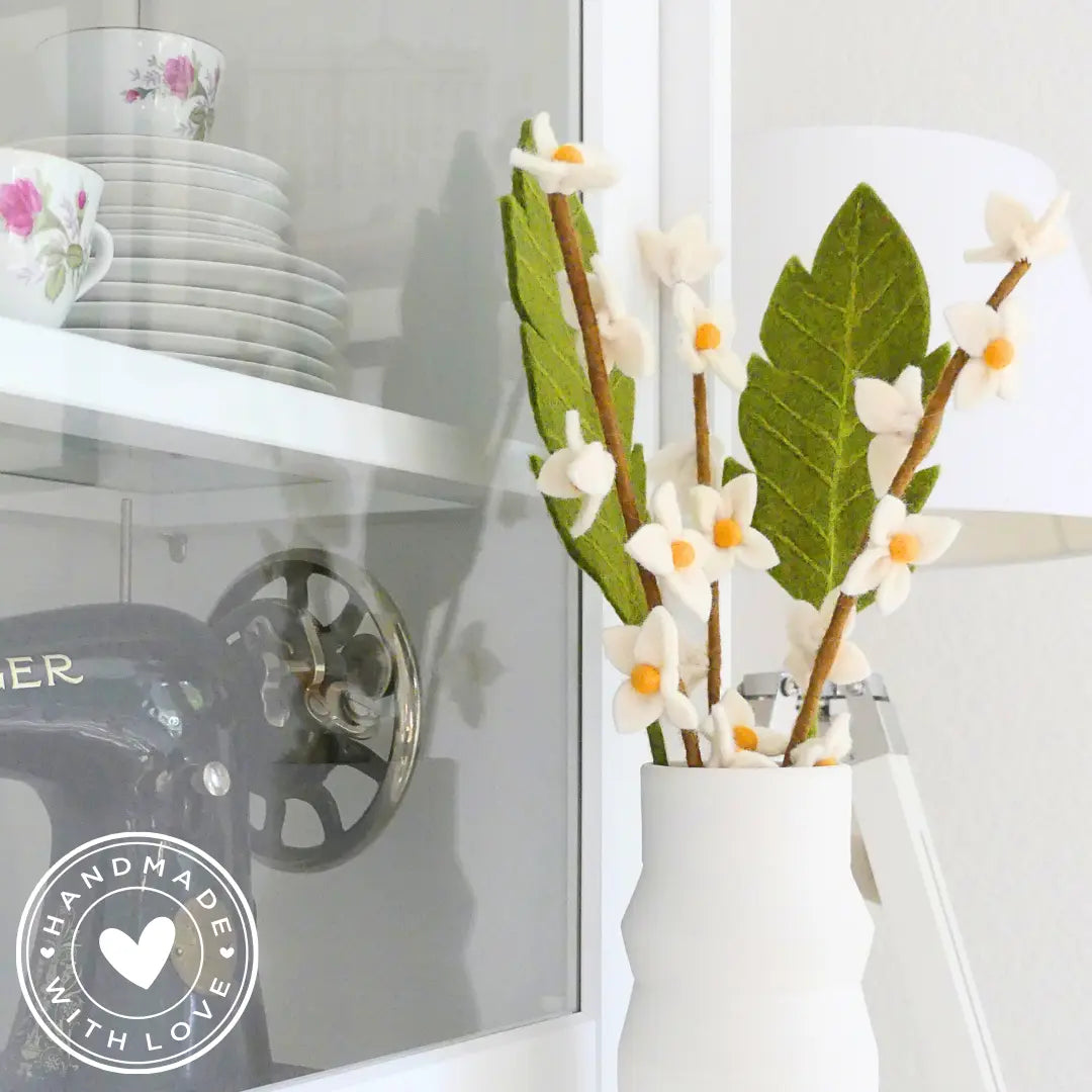 Filzlig Zweig - Blütenzweig weiß 3er Set  Gry & Sif Anwendungsbild