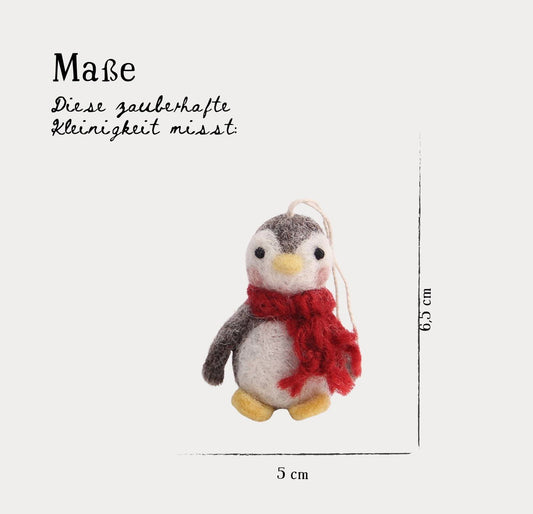 Drei handgefertigte Filz-Babypinguine von Gry & Sif – fair produziert in Nepal, liebevolle Weihnachtsdeko aus Schurwolle