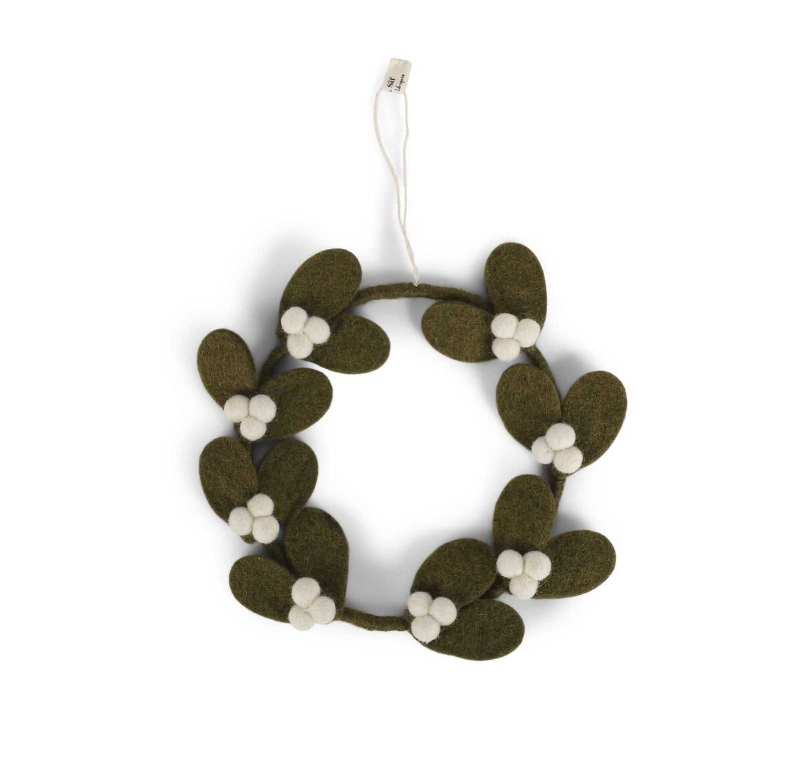 Zarter Mistelkranz aus dunkelgrünem Filz, handgefertigt in Nepal unter Fair-Trade-Prinzipien – nachhaltige Weihnachtsdekoration von Gry & Sif.